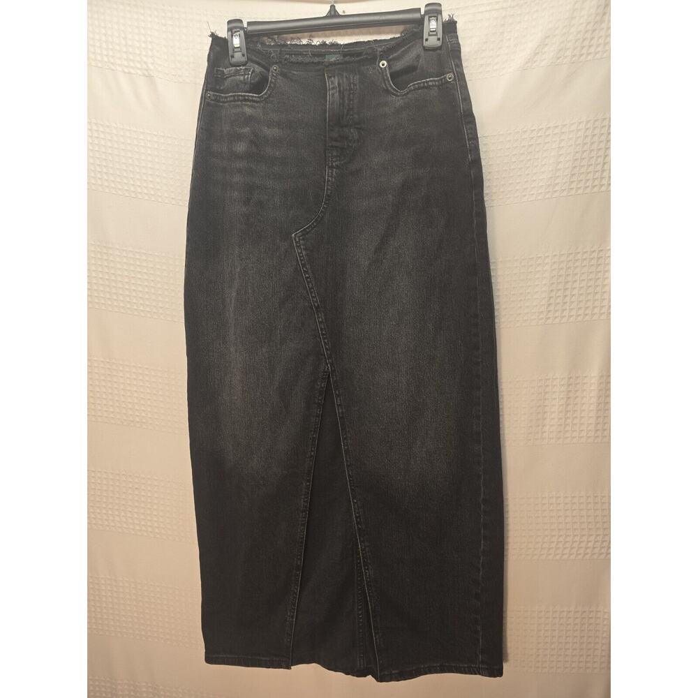 Wild Fable Mid Rise Slit Front Maxi Denim Skirt Raw Hem Black Size 2R 5421